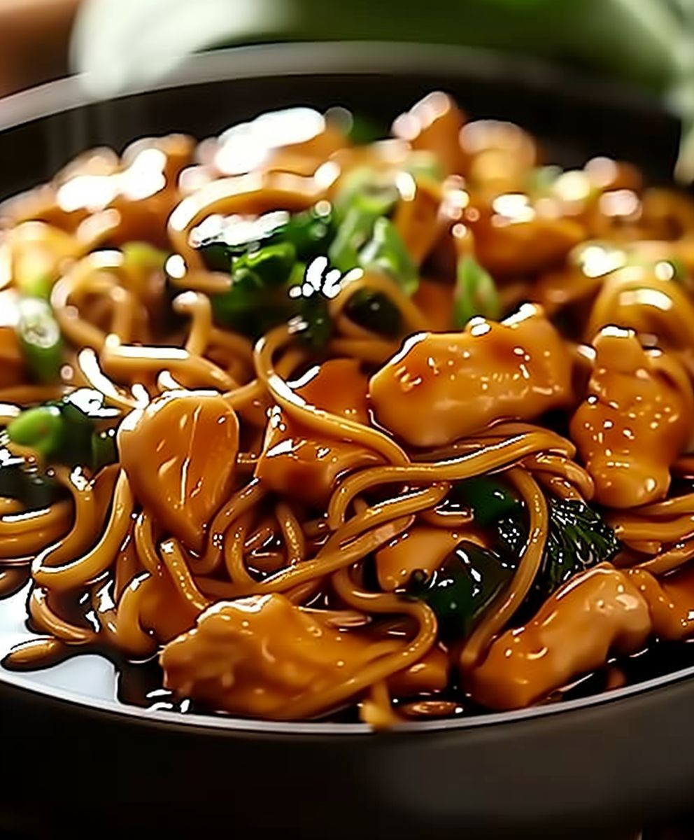 Garlic Chicken Lo Mein